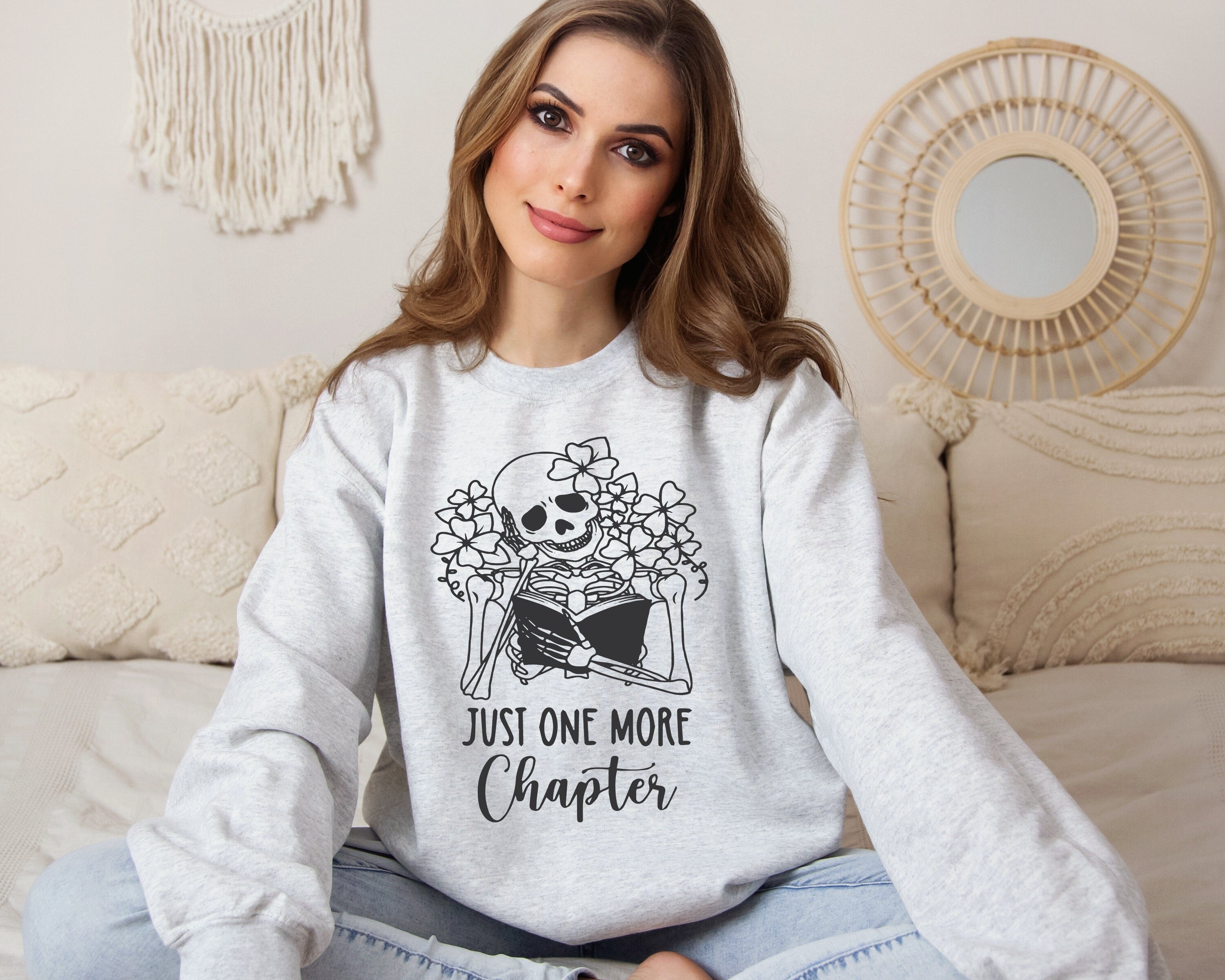 Just One More Chapter Svg Png, Book Lover Svg,Read More Books Svg, Bookworm Png, I Love Books Svg, Literary Love Png, Bibliophile Svg