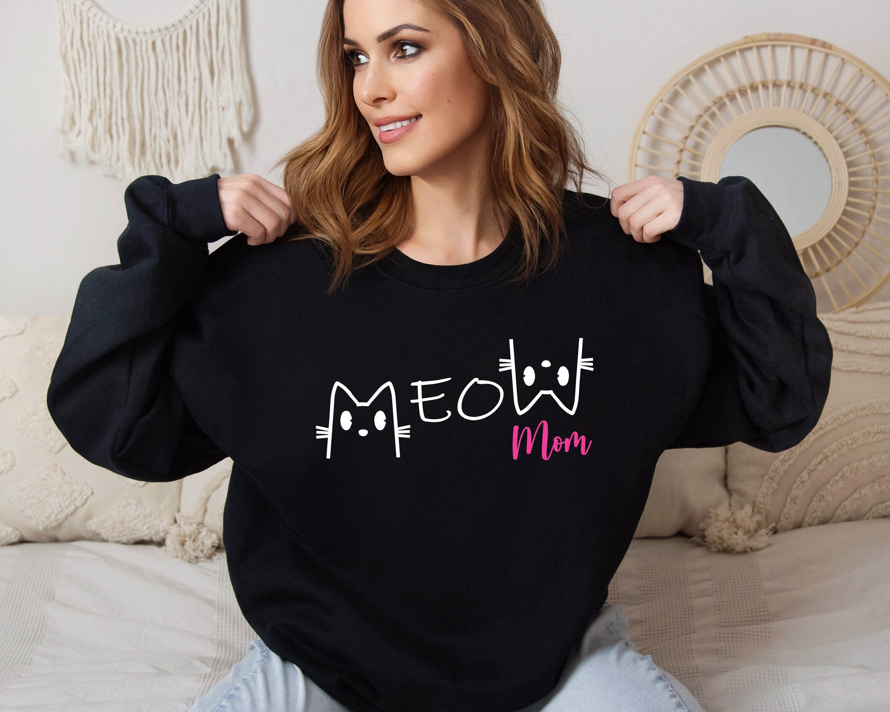 Cat Mom SVG PNG, Cat Mama Svg, Paw Mom Svg, Love Cats Svg, Pet Svg, Cat Lover Svg, Fur Mom Svg, Mom Shirt Svg, Cat Mom T-Shirt Svg